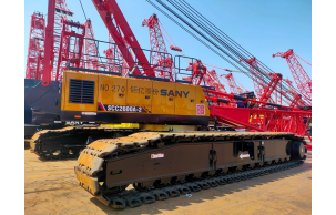 How to choose a suitable crawler crane in steel structure installation?